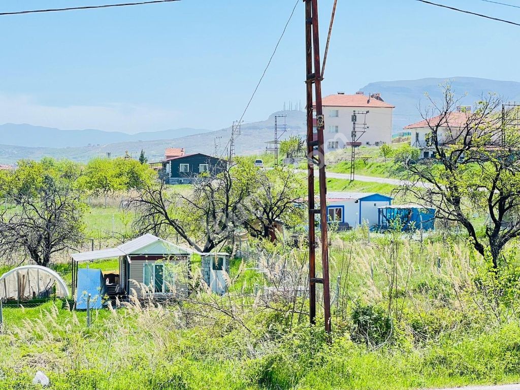HANIMIN ÇİFTLİĞİNDE SATILIK İMARLI ARSA MAHALLE İÇİNDE - Fotoğraf 3