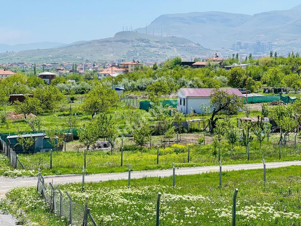 HANIMIN ÇİFTLİĞİNDE SATILIK İMARLI ARSA MAHALLE İÇİNDE - Fotoğraf 2