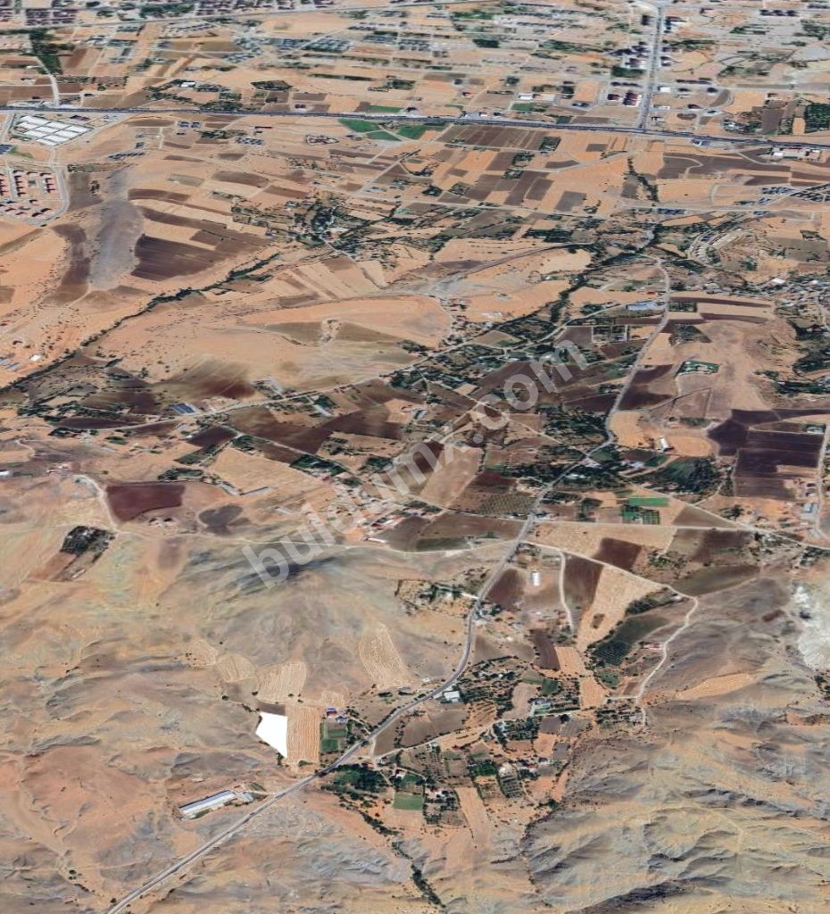 EMLAKCI YUSUF DAN YEMİŞLİK MAHALLESİNDE 3748 m2 SATLIK TARLA - Fotoğraf 6