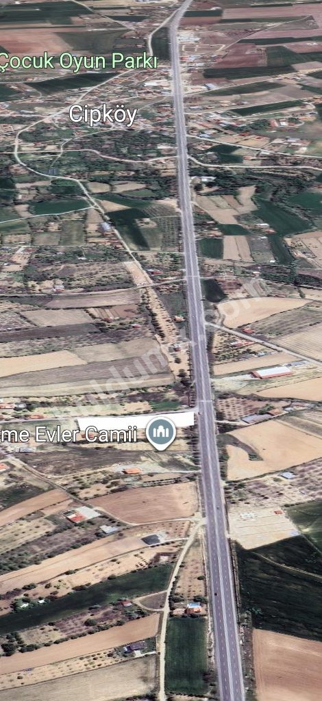 EMLAKÇI YUSUFDAN CİP KÖYÜNDE SATLIK TARLA - Fotoğraf 6