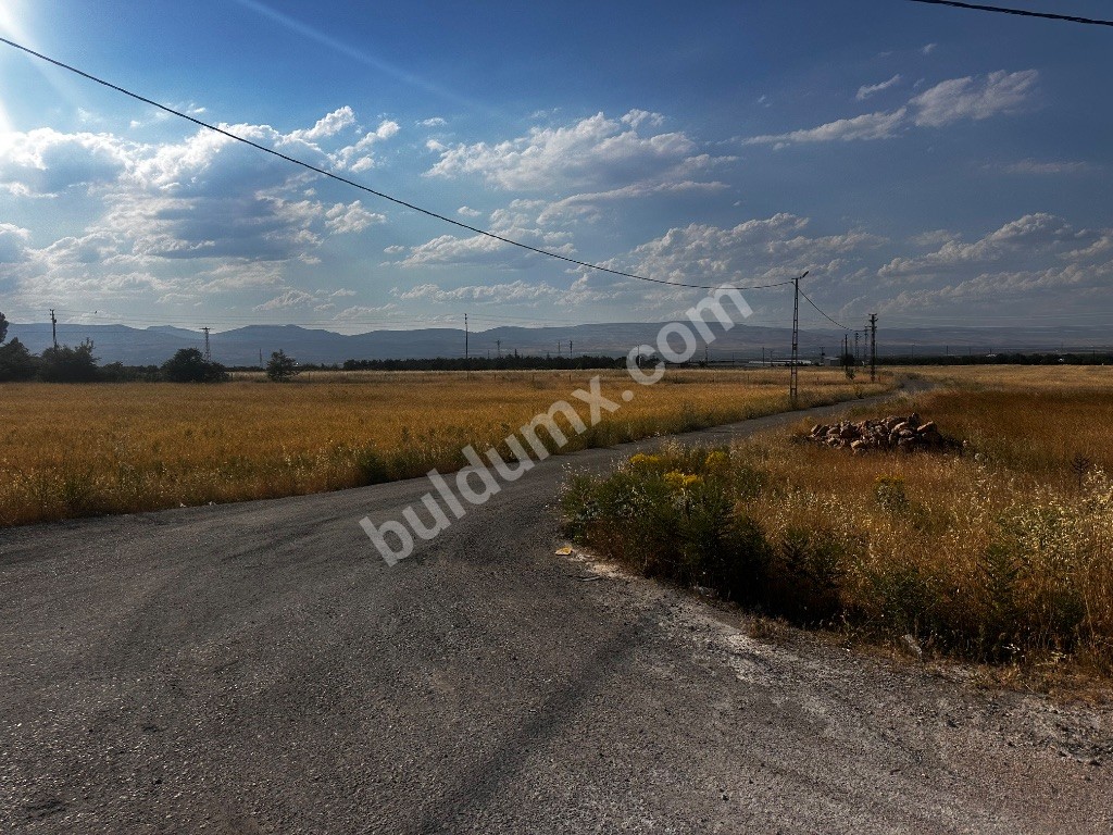 Ankara asfaltına yakın muhteşem lokasyon - Fotoğraf 4